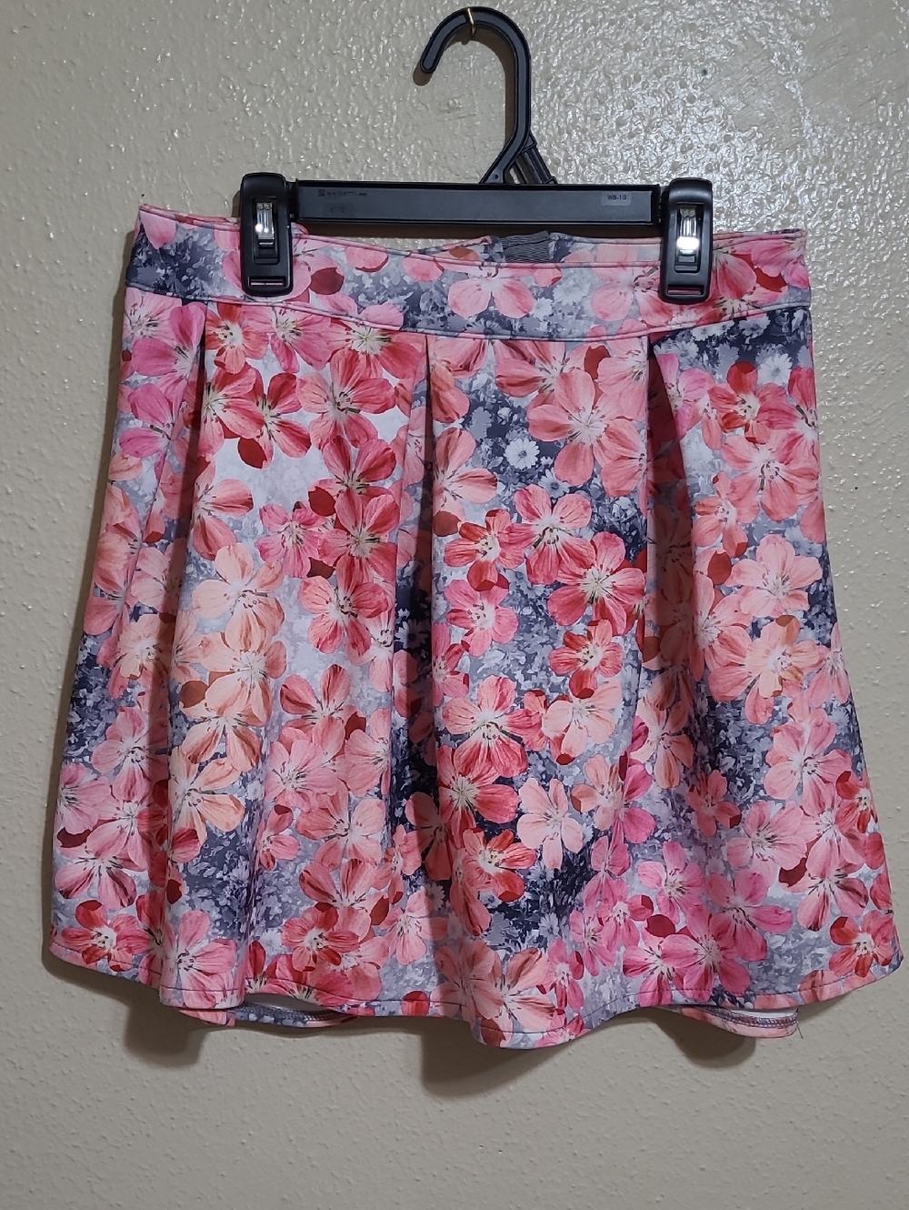 Bethany Mota Pink Floral Skater Skirt